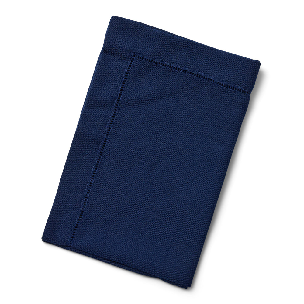 Blå serviett med hullsøm