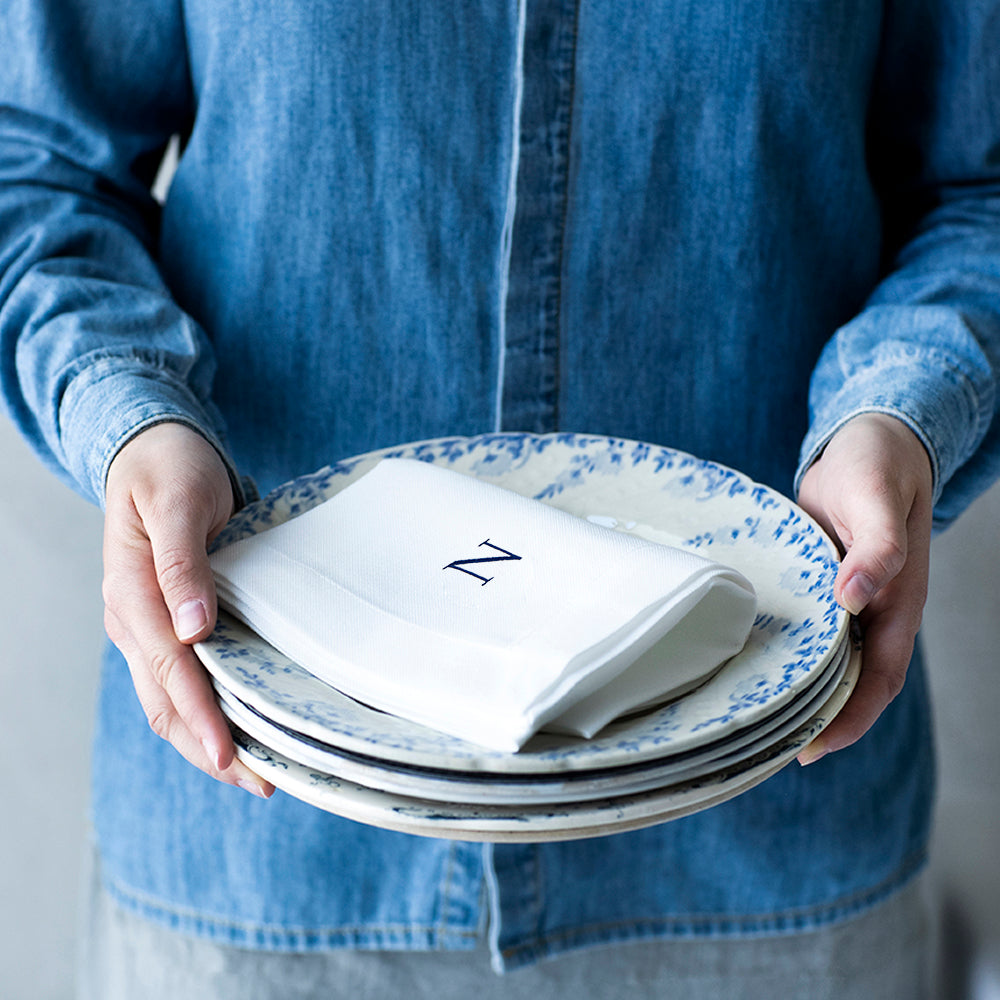 Serviett med bokstaver