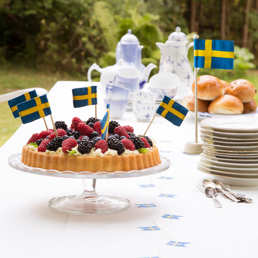 Bordflaggstang med svensk flagg - 2. sortering