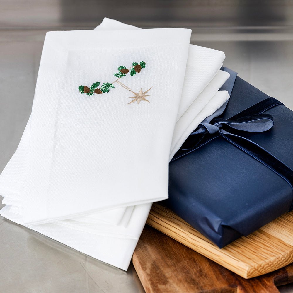 Juleserviett med gullstjerne