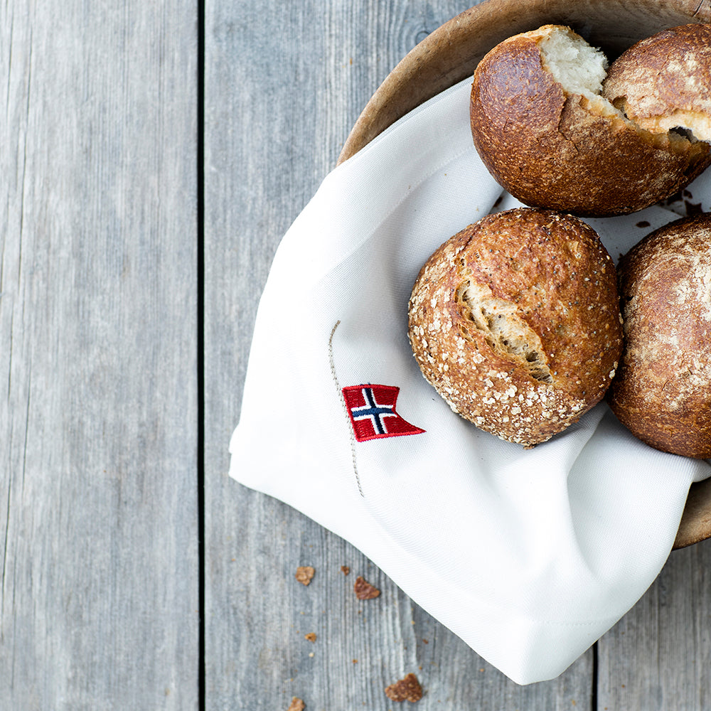 6 stk. servietter med norsk flagg