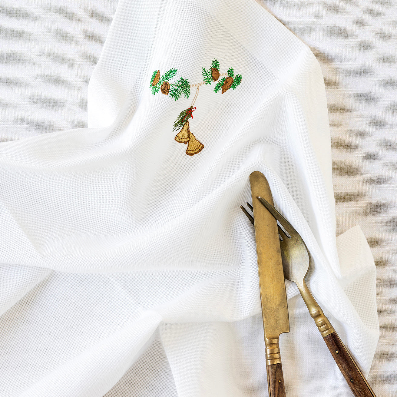 Juleserviett med julebjeller