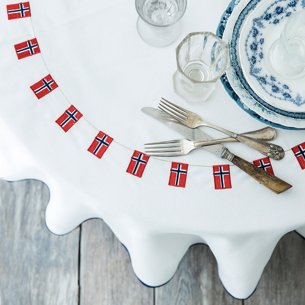 Rund fødselsdagsdug med norske flag - 2. sortering