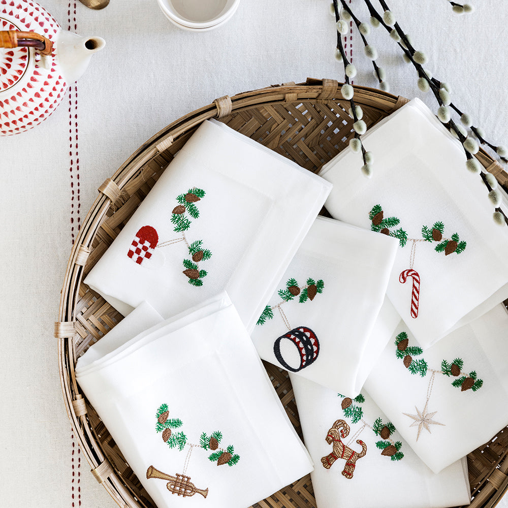 6 stk. juleservietter i stoff