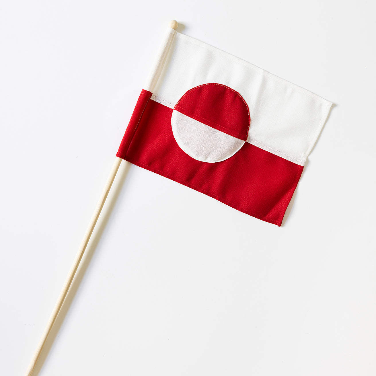 Grønlandsk flagg på pinne - Fra Langkilde & Søn