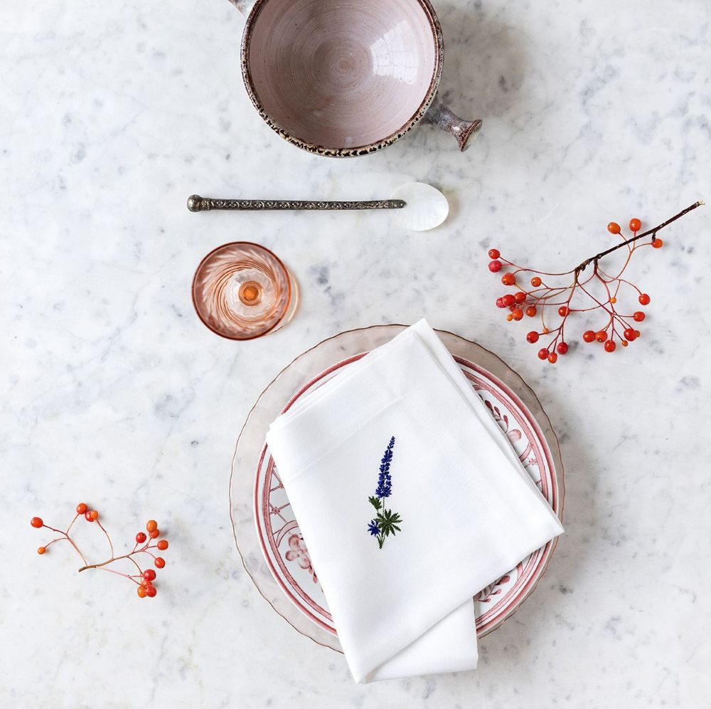 Flora serviett med lupin